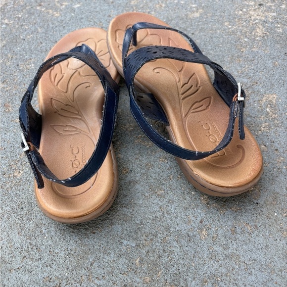 b.o.c. Navy Leather Sandals - Picture 4 of 5